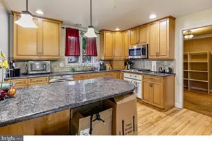914 Schuyler Pl, Blackwood, NJ 08012 - Photo 3