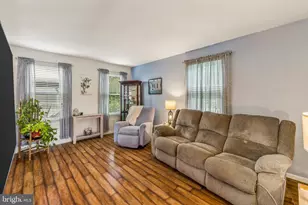 2 Hetton Ct, Glassboro, NJ 08028 - Photo 3