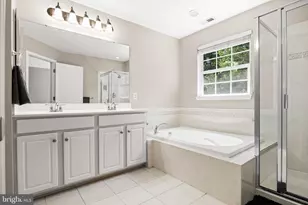 376 Concetta Dr, East Greenwich Township, NJ 08061 - Photo 7