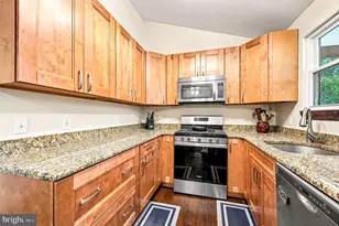 1930 Grant Ave, Monroe Township, NJ 08094 - Photo 17