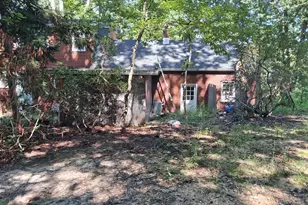 126 Sherwin Rd, Harrison Township, NJ 08062 - Photo 3