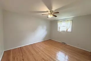 310 Fish Pond Rd, Sewell, NJ 08080 - Photo 11