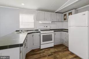 1762 Crown Point Rd, West Deptford, NJ 08096 - Photo 3