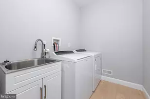1019 Hewes Dr, Harrison Township, NJ 08062 - Photo 37