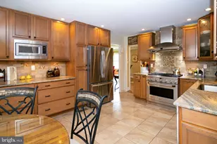 722 Jefferson Dr, Washington Township, NJ 08012 - Photo 9