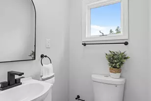 226 S Maple Ave, Woodbury, NJ 08096 - Photo 15