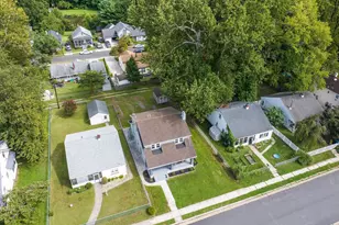 226 S Maple Ave, Woodbury, NJ 08096 - Photo 3