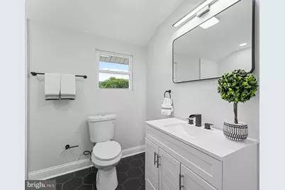 226 S Maple Avenue, Woodbury, NJ 08096 - Photo 19