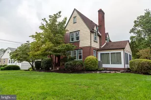 250 Delaware St, Woodbury, NJ 08096 - Photo 3