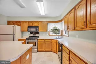 515 MacIntosh Dr, Harrison Township, NJ 08062 - Photo 7