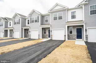 387 Mazzeo Dr, Glassboro, NJ 08028 - Photo 5