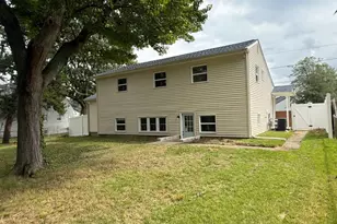 293 Somerset Rd, Woodbury, NJ 08096 - Photo 3