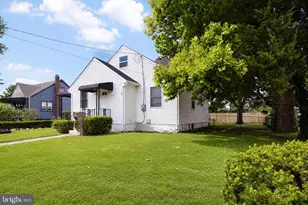 211 E New St, Glassboro, NJ 08028 - Photo 3