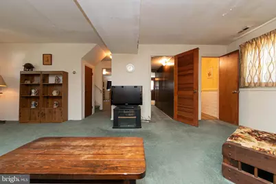 275 Essex Avenue, West Deptford Township, NJ 08086 - Photo 27
