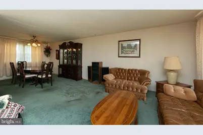 275 Essex Avenue, West Deptford Township, NJ 08086 - Photo 9