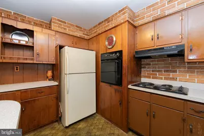 275 Essex Avenue, West Deptford Township, NJ 08086 - Photo 15