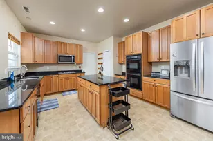 10 Morning Glory Cir, Harrison Township, NJ 08062 - Photo 9