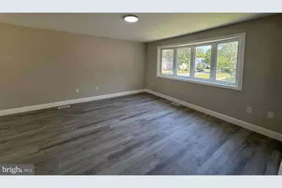 1 Beechwood Street, Blackwood, NJ 08012 - Photo 5