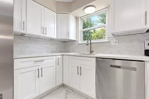 1 Beechwood St, Blackwood, NJ 08012 - Photo 13