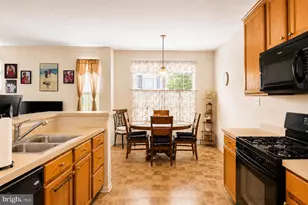 152 Acorn Dr, East Greenwich Township, NJ 08061 - Photo 11