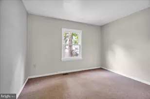1425 12th Ave, Monroe Township, NJ 08094 - Photo 11