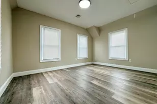 19 W Madison St, Paulsboro, NJ 08066 - Photo 13