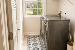 402 Gardenia, Harrison Township, NJ 08062 - Photo 33