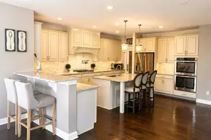402 Gardenia, Harrison Township, NJ 08062 - Photo 7