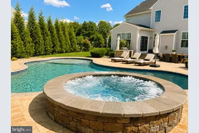 402 Gardenia, Harrison Township, NJ 08062 - Photo 3
