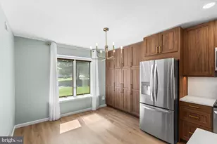 11 Willow Pl, Logan Township, NJ 08085 - Photo 5