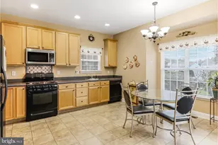 15 Valley Forge Dr, Woolwich Township, NJ 08085 - Photo 3