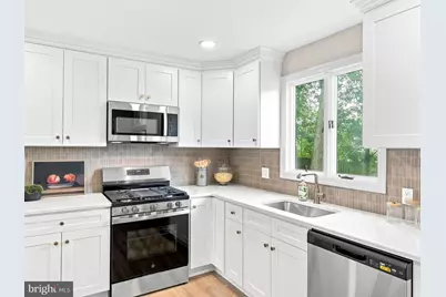 106 Lakeside Drive, Glassboro, NJ 08028 - Photo 5