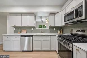 1804 Lillian Dr, Monroe Township, NJ 08094 - Photo 11