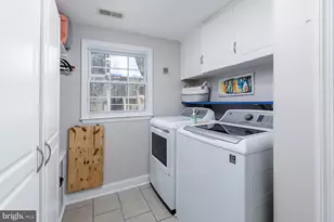 24 Goodwin Pkwy, Sewell, NJ 08080 - Photo 13