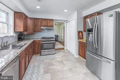 82 Bells Lake Drive, Washington Township, NJ 08012 - Photo 13