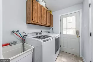 82 Bells Lake Dr, Washington Township, NJ 08012 - Photo 17