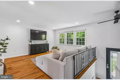 225 Academy Avenue, Woodbury Heights, NJ 08097 - Photo 3