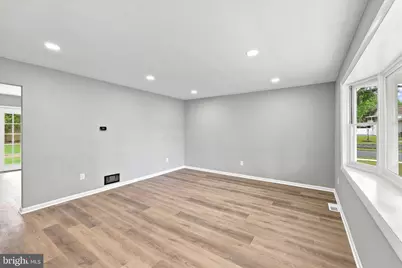 160 Family Lane, Deptford, NJ 08096 - Photo 5