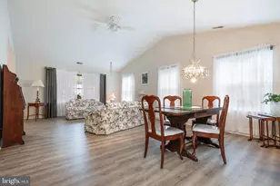 722 Bordeaux Ct, Monroe Township, NJ 08094 - Photo 11