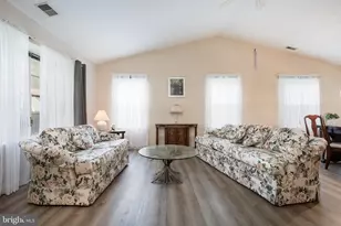722 Bordeaux Ct, Monroe Township, NJ 08094 - Photo 7