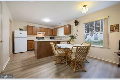 722 Bordeaux Court, Monroe Township, NJ 08094 - Photo 15