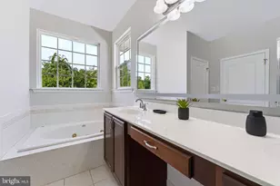 1437 Cranleigh Ln, Monroe Township, NJ 08094 - Photo 23