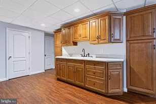 1437 Cranleigh Ln, Monroe Township, NJ 08094 - Photo 31