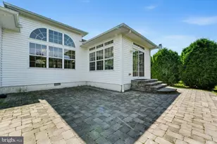 1437 Cranleigh Ln, Monroe Township, NJ 08094 - Photo 37