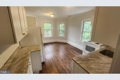 605 Crown Point Road, Westville, NJ 08093 - Photo 3