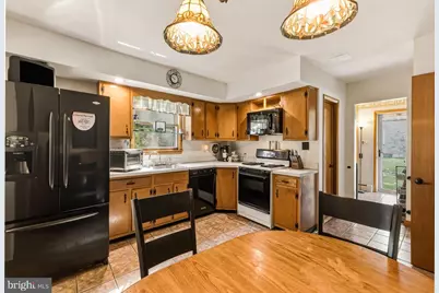 383 Hessian Avenue, West Deptford, NJ 08096 - Photo 9
