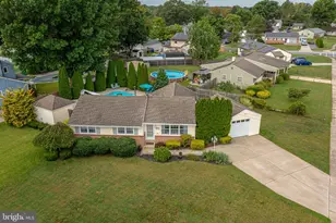514 Buckingham Dr, Sewell, NJ 08080 - Photo 3