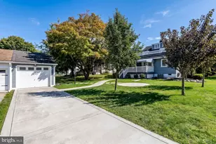 160 W Holly Ave, Pitman, NJ 08071 - Photo 5