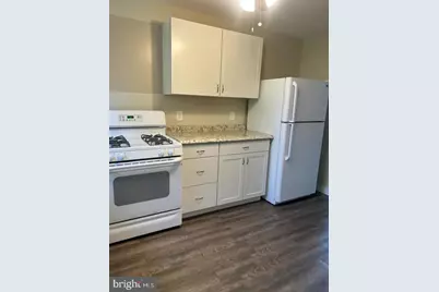 613 Broadway #B-SECOND FLOOR, Westville, NJ 08093 - Photo 5