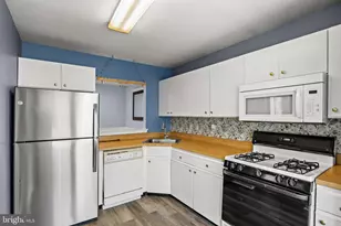 440 Atlanta Court, Sewell, NJ 08080 - Photo 11